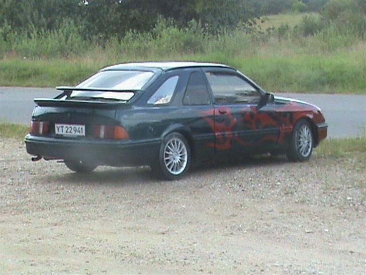 Ford sierra XR4I (SOLGT) billede 3