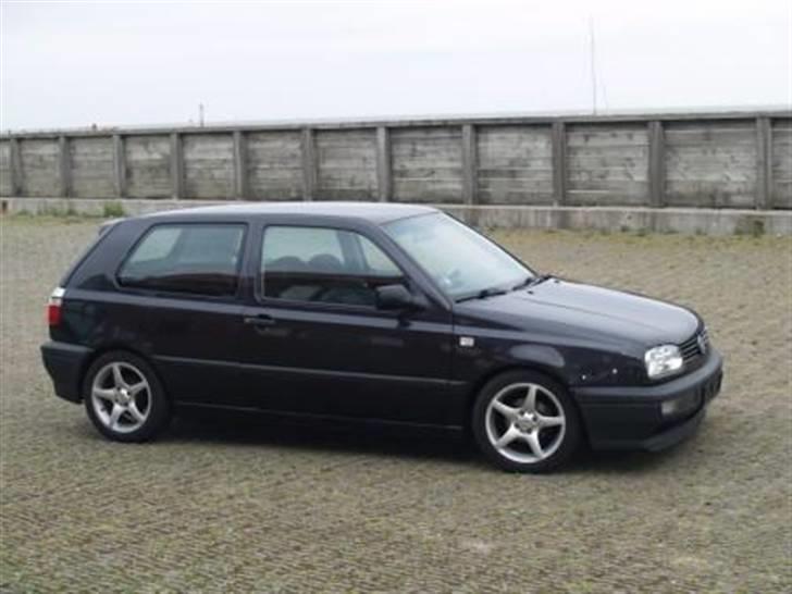 VW STJÅLET - Golf III CL billede 7