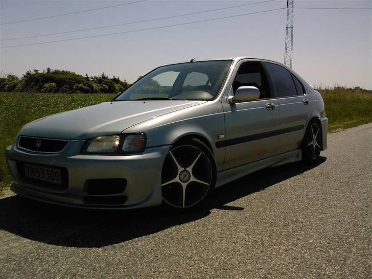 Honda Civic 1,6i VTEC SR SOLGT billede 1