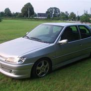 Peugeot 306