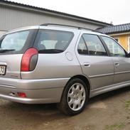 Peugeot 306
