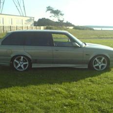 BMW 324 td touring SOLGT