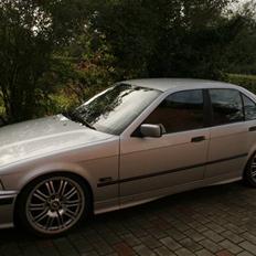 BMW E36 325i Solgt