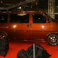 VW Transporter t4 (PussyWagon)