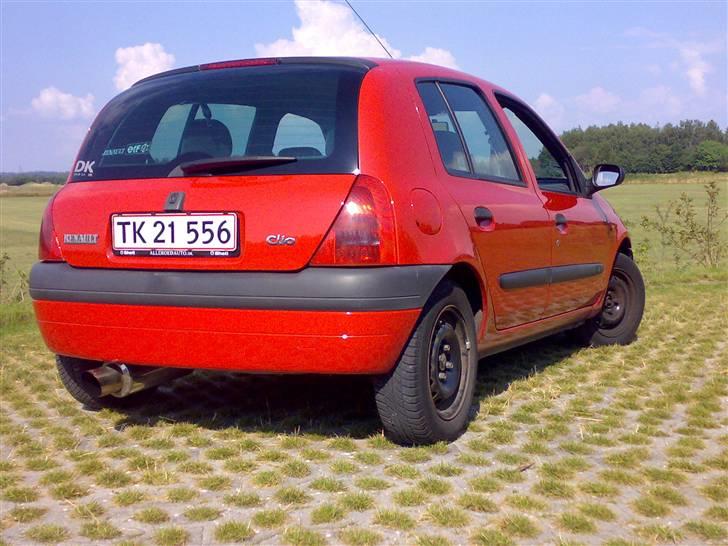 Renault Clio 2 (solgt)! billede 3