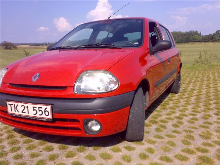 Renault Clio 2 (solgt)! billede 5