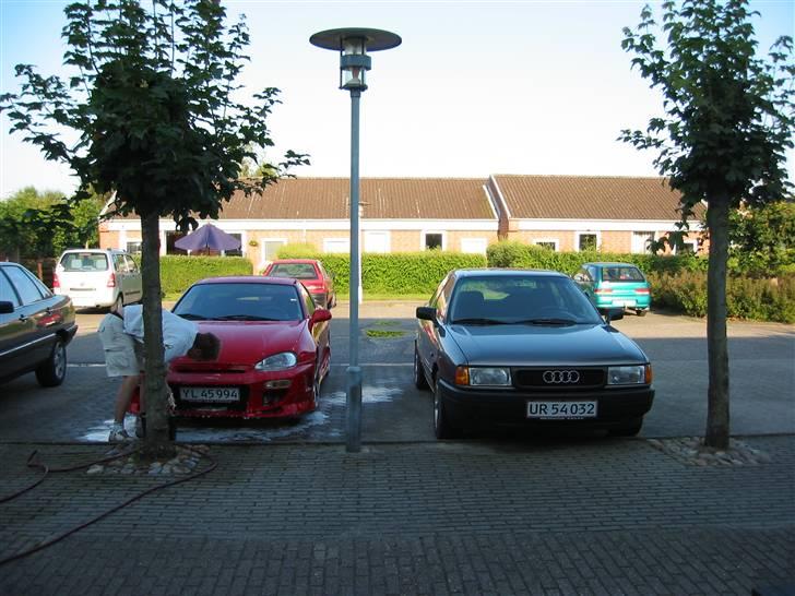 Mazda Mx3 se profil, sælges!!!  - min mazda og mine forældres audi 80 billede 4