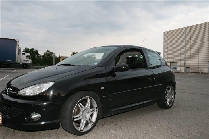 Peugeot 206 GTI   SOLGT billede 1