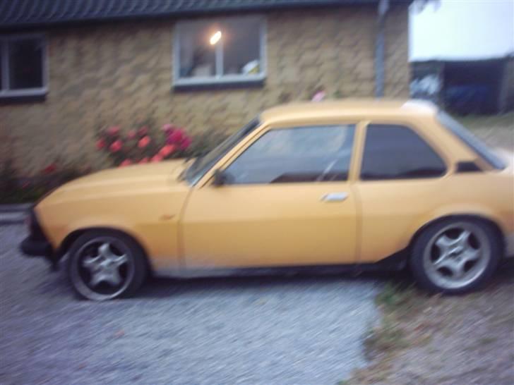 Opel ascona b billede 14