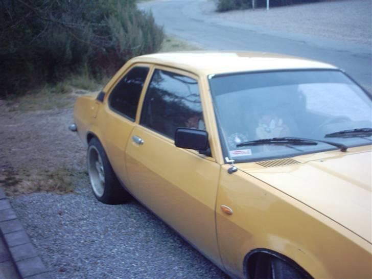 Opel ascona b billede 17