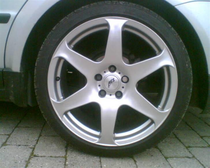 VW --Passat 1,8 20v--  - 18" Icon 6 m. 225/40-18 sp 9000 billede 4