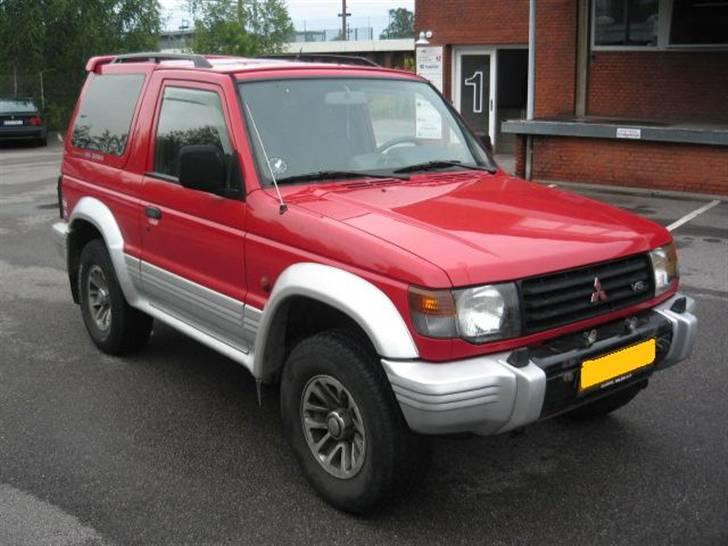 Mitsubishi Pajero 3000 **SOLGT** billede 1