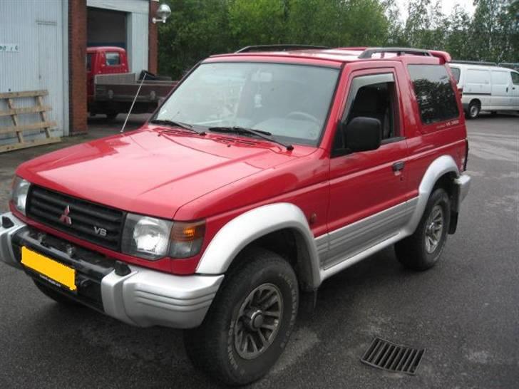 Mitsubishi Pajero 3000 **SOLGT** billede 3