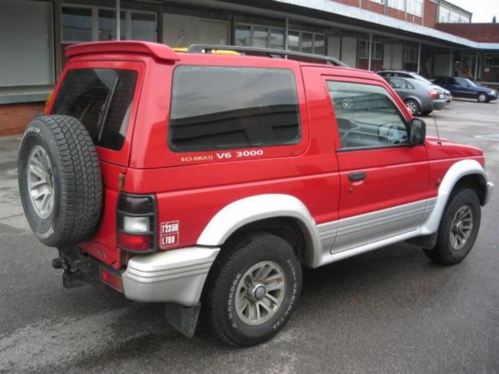 Mitsubishi Pajero 3000 **SOLGT** billede 6