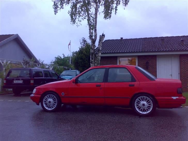 Ford Sierra 2.0i GLX SOLGT - Sænket for + bag 30/30. Originale Ford Thread Wheels 16" billede 2