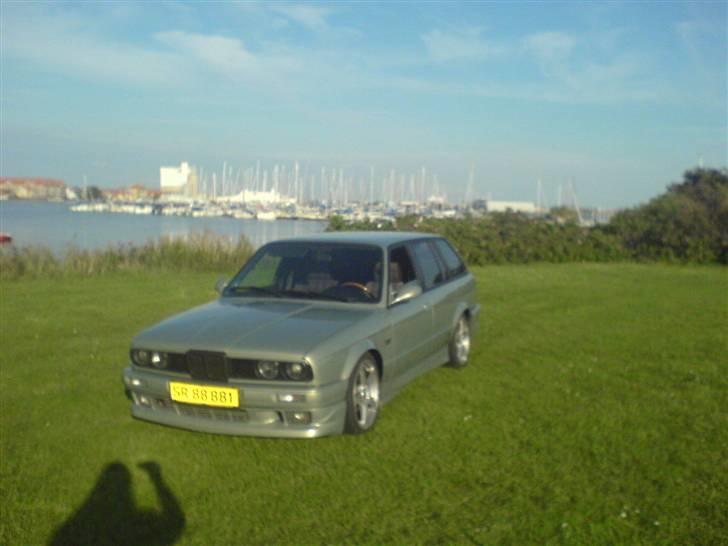 BMW 324 td touring SOLGT billede 1