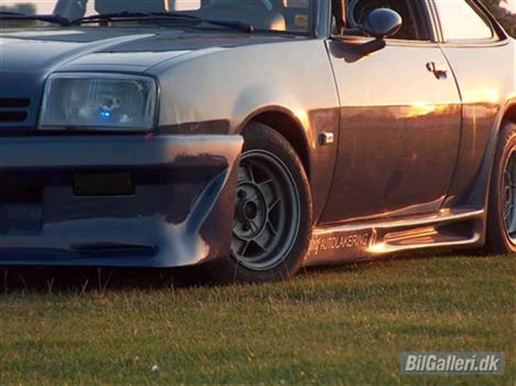 Opel Manta B 2,0S billede 3