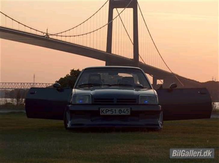 Opel Manta B 2,0S billede 5