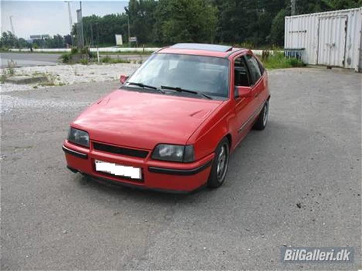 Opel Kadett GSI 16v SOLGT :) billede 1