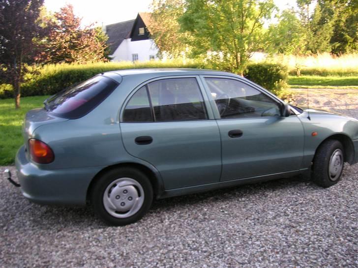 Hyundai accent ls (solgt) billede 2