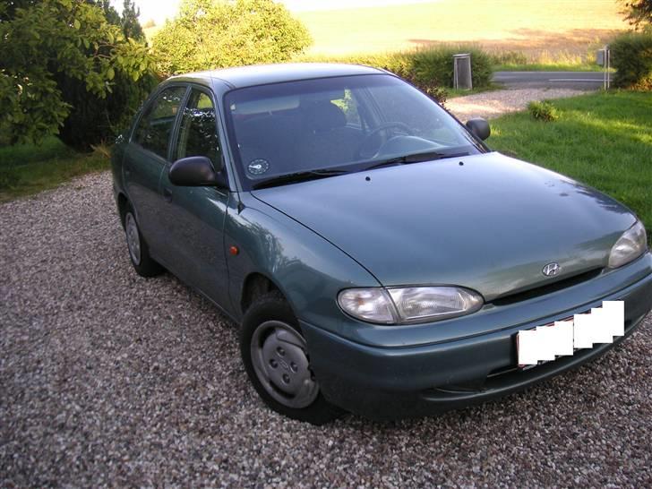 Hyundai accent ls (solgt) billede 3