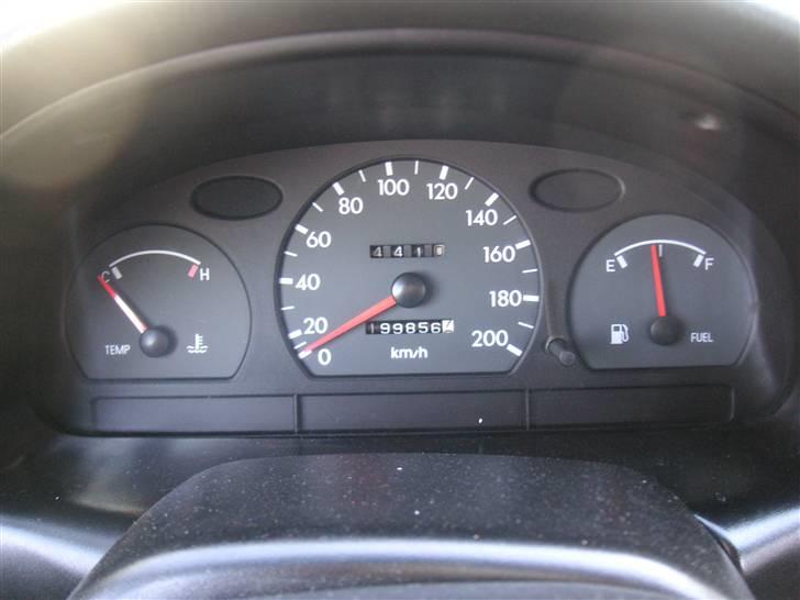 Hyundai accent ls (solgt) billede 8