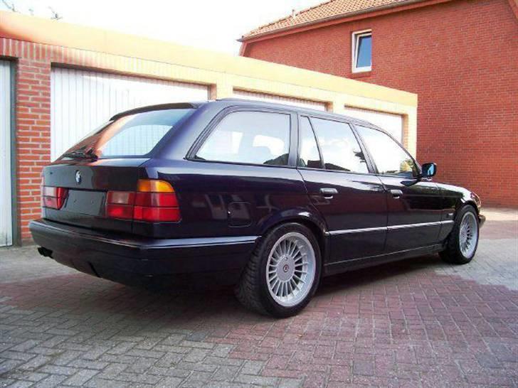 BMW 530i V8 Touring SOLGT - Bil lige hentet hjem fra tyskland billede 2