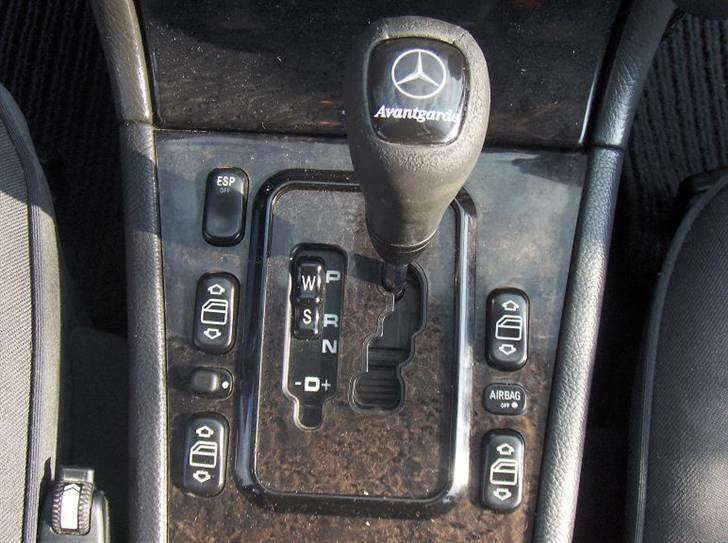 Mercedes Benz E220 Avantgarde (solgt) billede 12