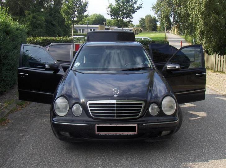 Mercedes Benz E220 Avantgarde (solgt) billede 15