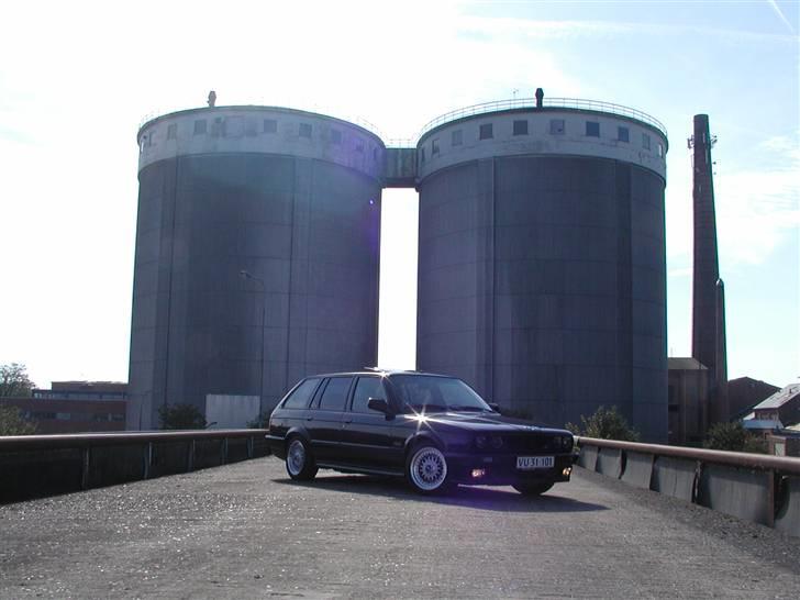 BMW 325i Touring ( DØD ) billede 2