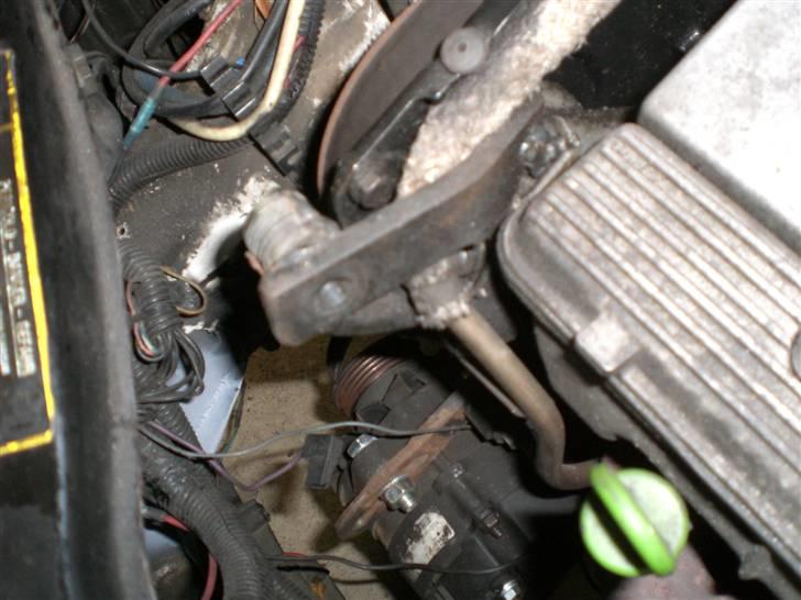 Fiat Tipo tabt i væddemål - nogle idioter har så svejst beslag på knasthusboltene flot flot billede 8