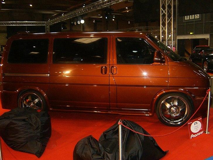 VW Transporter t4 (PussyWagon) billede 2