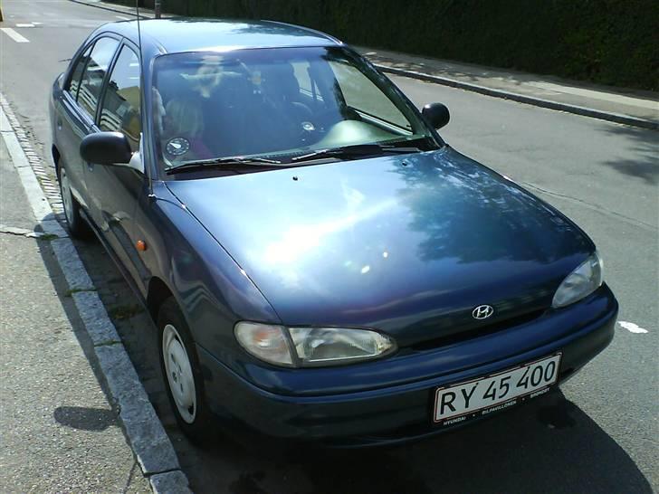 Hyundai Accent 1,5 GLS *SOLGT* - Nydelig billede 10