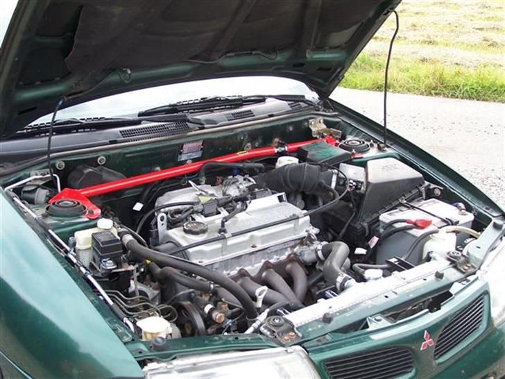 Mitsubishi                   Carisma billede 14