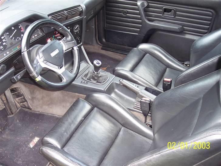 BMW E30 320i/325i Rustet væk. - Dejlig kabine.. billede 5