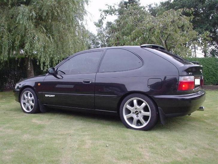 Toyota Corolla Sport *Solgt* billede 3