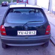 Opel Corsa B smadret