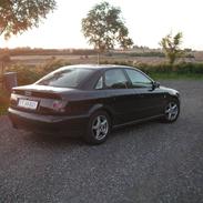 Audi A4 2,6 v6 (død)