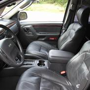 Jeep Grand Cherokee LTD