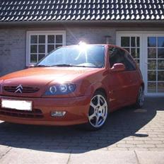 Citroën Saxo 1.6i 8v sport *Solgt