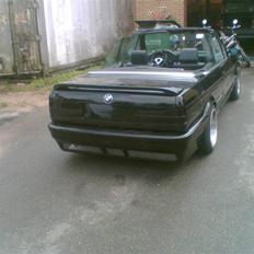 BMW 325i cab (solgt)