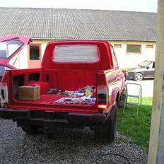 Nissan  Patrol 2,8 pick up solgt