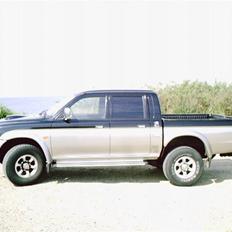 Mitsubishi L200 strada   *SOLGT*