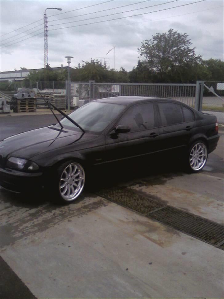 BMW E 46 SOLGT billede 1