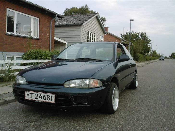 Mitsubishi colt SOLGT!!! billede 2