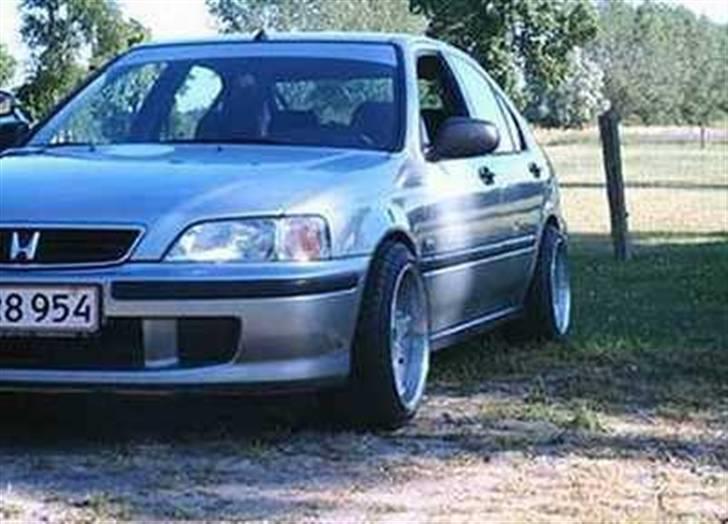 BMW 320i - Gamle Honda - Totalt skadet 2005 billede 13