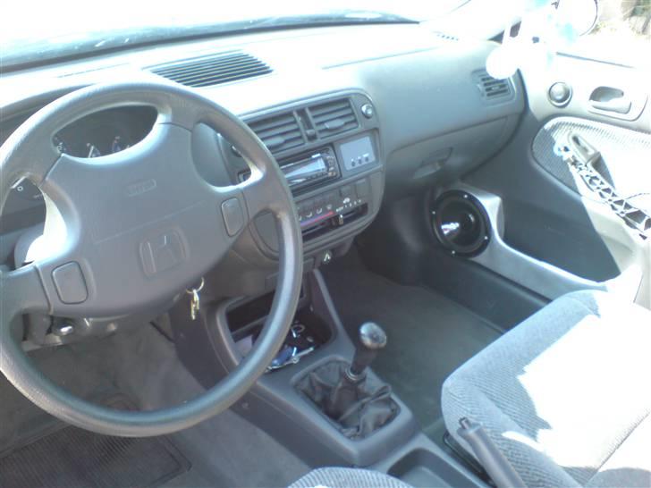 Honda Civic - Her er der ikke lavet så meget. billede 8