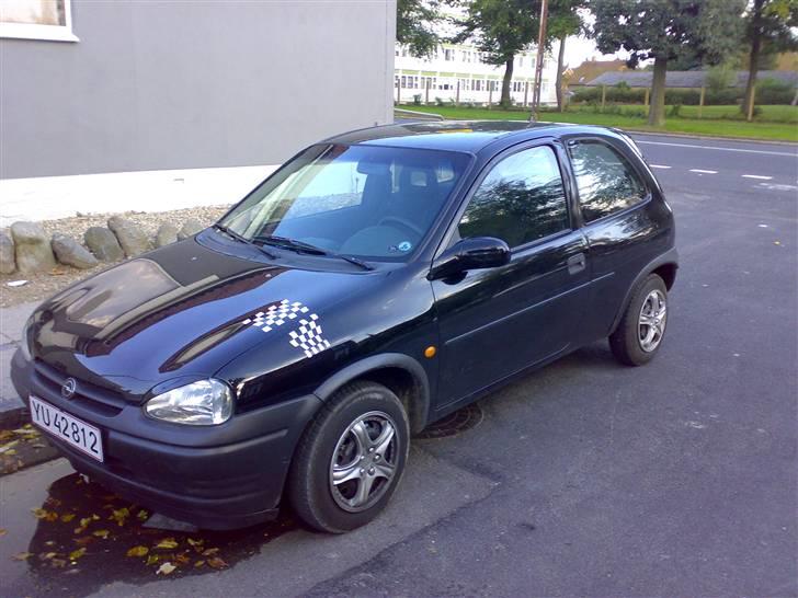 Opel Corsa B smadret billede 3