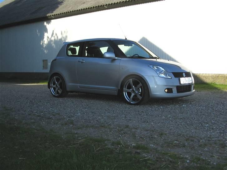 Suzuki Swift billede 3