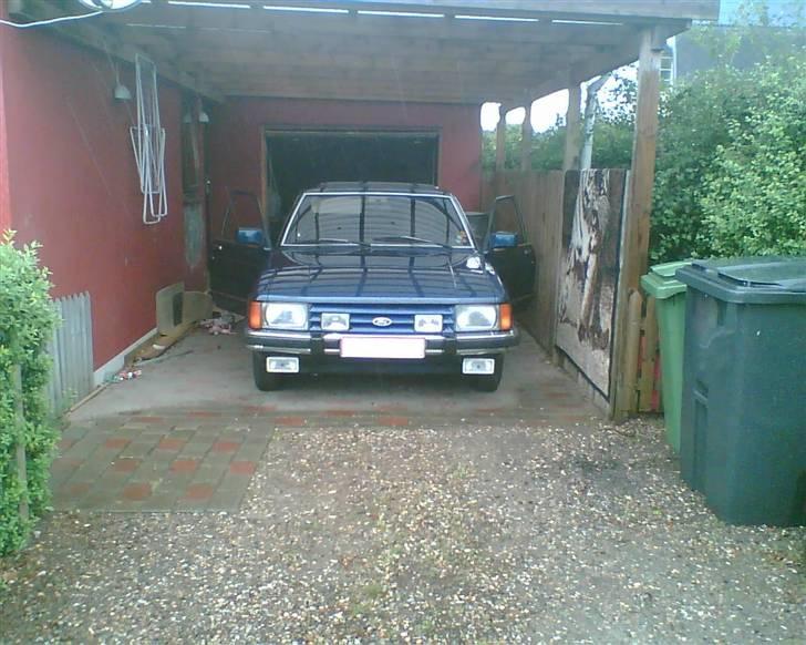 Ford granada 2,8 ( solgt ) billede 14